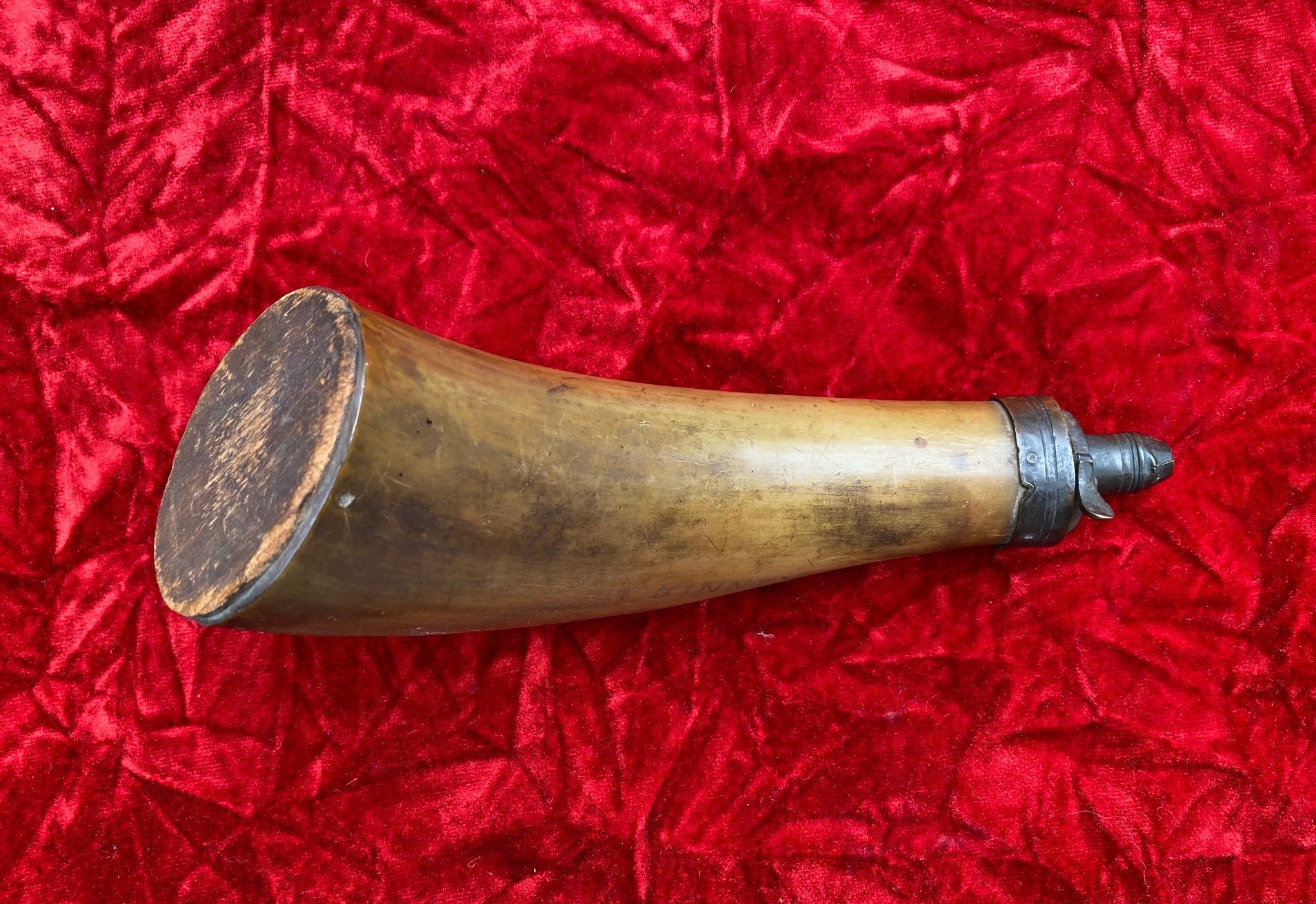 American Engraved Civil War Powder Horn, Dated 1862, Americana: Furniture,  Folk Art, Silver, Chinese Export Art, Prints, Photographs, Books, and  Historical Documents, 2023